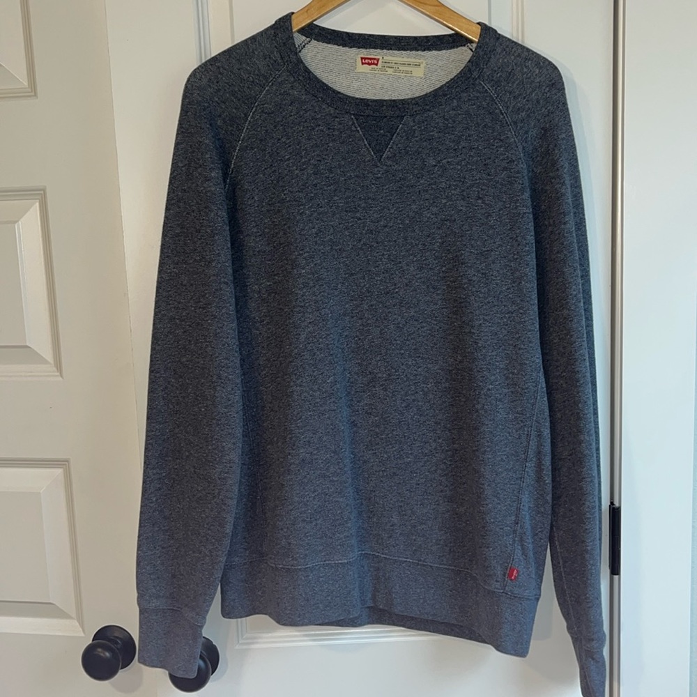 Levi’s Standard Fit Crewneck Sweatshirt